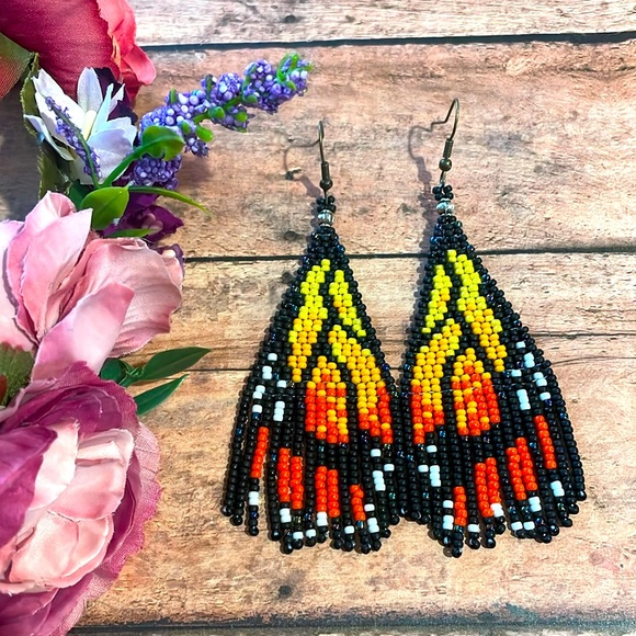 Butterfly wing beaded Earring - Picture 1 of 6